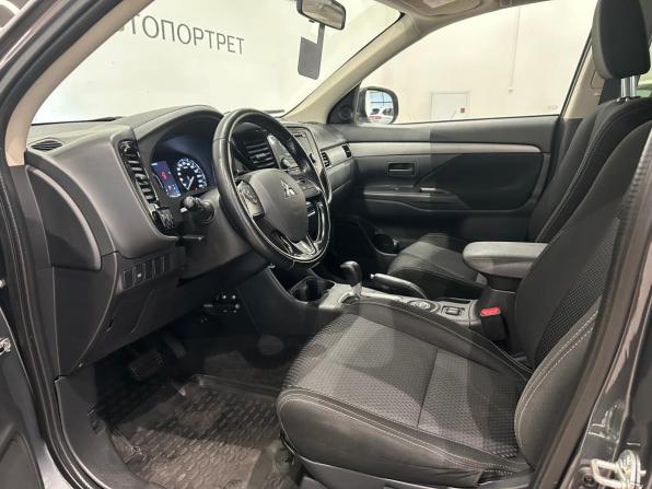 Mitsubishi Outlander III Рестайлинг 2 с пробегом 2015 года, цена 1 359 000 рублей, 173947 км, внедорожник, Автокод Объявления