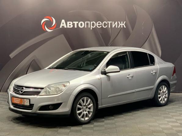Opel Astra H Рестайлинг с пробегом 2012 года, цена 560 000 рублей, 170000 км, седан, Автокод Объявления