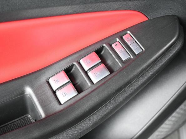 Changan UNI-S I с пробегом 2024 года, цена 2 349 000 рублей, 22977 км, внедорожник, Автокод Объявления