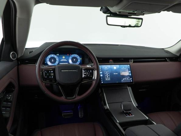 Land Rover Range Rover Evoque II Рестайлинг с пробегом 2024 года, цена 5 195 055 рублей, 21238 км, внедорожник, Автокод Объявления