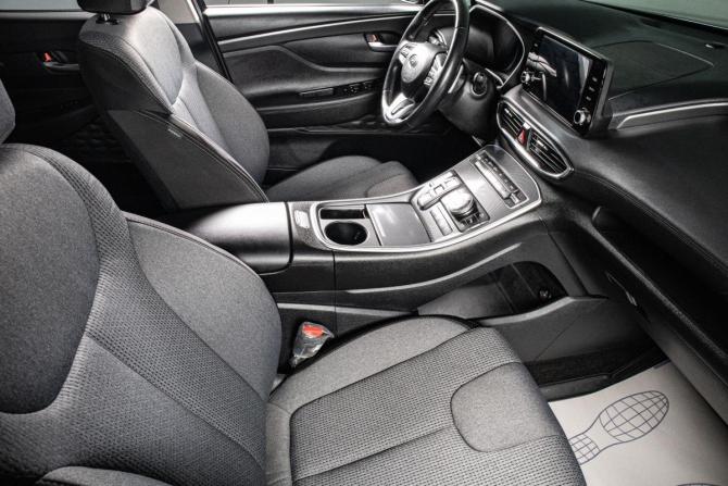 Hyundai Santa Fe IV Рестайлинг с пробегом 2022 года, цена 4 249 000 рублей, 52000 км, внедорожник, Автокод Объявления