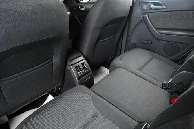 Skoda Yeti I с пробегом 2012 года, цена 939 000 рублей, 222000 км, внедорожник, Автокод Объявления