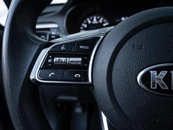Kia Optima IV Рестайлинг с пробегом 2019 года, цена 1 643 000 рублей, 126425 км, седан, Автокод Объявления