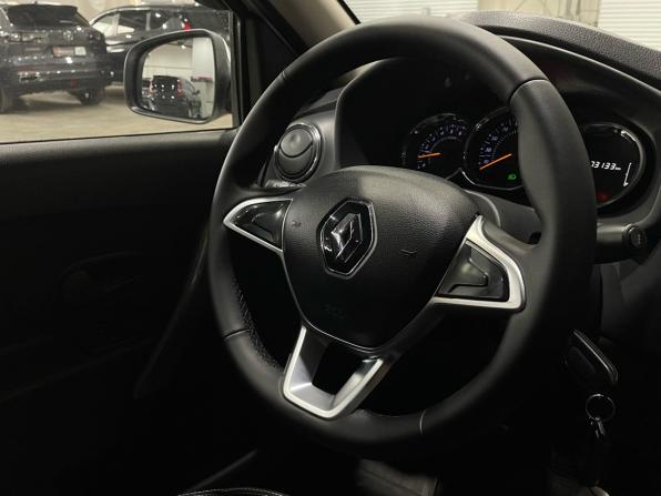 Renault Logan II Рестайлинг с пробегом 2020 года, цена 950 000 рублей, 73133 км, седан, Автокод Объявления