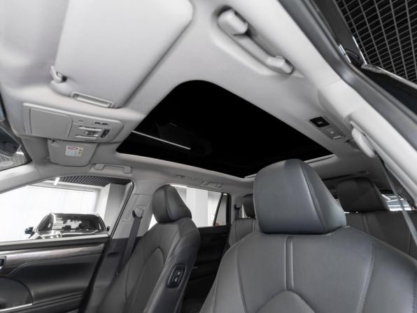 Toyota Highlander IV (XU70) с пробегом 2026 года, цена 5 249 000 рублей, 50 км, внедорожник, Автокод Объявления