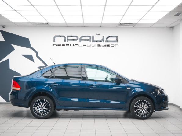Volkswagen Polo V с пробегом 2014 года, цена 719 000 рублей, 150000 км, седан, Автокод Объявления
