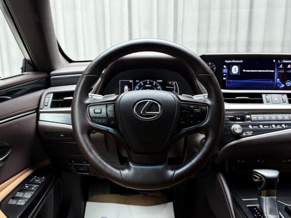 Lexus ES VII с пробегом 2020 года, цена 5 150 000 рублей, 23805 км, седан, Автокод Объявления