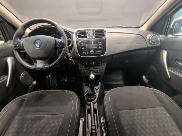 Renault Logan II с пробегом 2016 года, цена 639 000 рублей, 112000 км, седан, Автокод Объявления