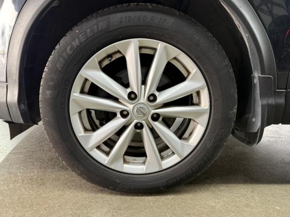 Nissan Qashqai II с пробегом 2017 года, цена 1 498 000 рублей, 127882 км, внедорожник, Автокод Объявления