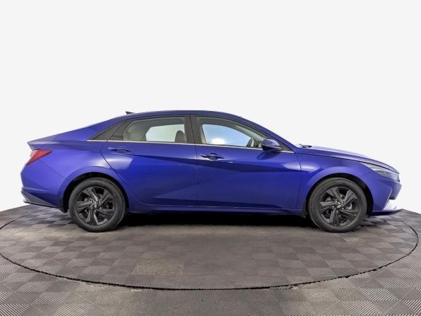 Hyundai Elantra VII (CN7) с пробегом 2022 года, цена 2 250 000 рублей, 44476 км, седан, Автокод Объявления