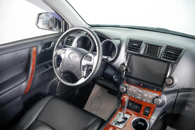 Toyota Highlander II (XU40) Рестайлинг с пробегом 2011 года, цена 1 899 000 рублей, 249156 км, внедорожник, Автокод Объявления