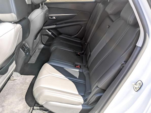 Peugeot 5008 II Рестайлинг с пробегом 2021 года, цена 2 695 000 рублей, 15397 км, внедорожник, Автокод Объявления