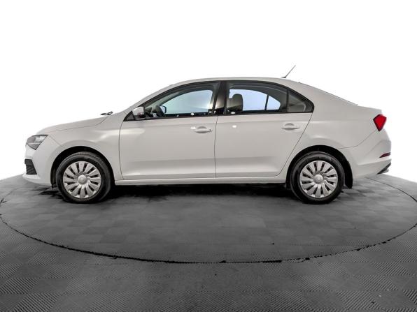 Skoda Rapid II с пробегом 2021 года, цена 1 399 000 рублей, 143273 км, лифтбек, Автокод Объявления