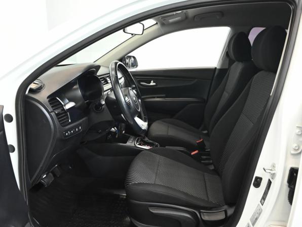 Kia Rio IV с пробегом 2018 года, цена 1 650 000 рублей, 112382 км, хэтчбек, Автокод Объявления