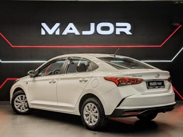 Hyundai Solaris II Рестайлинг с пробегом 2022 года, цена 1 530 000 рублей, 55575 км, седан, Автокод Объявления