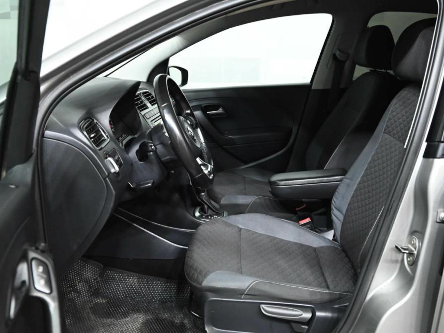 Volkswagen Polo V Рестайлинг Екатеринбург  - изображение 9