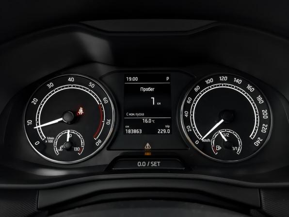 Skoda Rapid II с пробегом 2021 года, цена 1 190 000 рублей, 183857 км, лифтбек, Автокод Объявления
