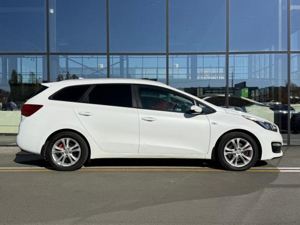 Kia Ceed II Рестайлинг с пробегом 2017 года, цена 1 290 000 рублей, 149000 км, универсал, Автокод Объявления