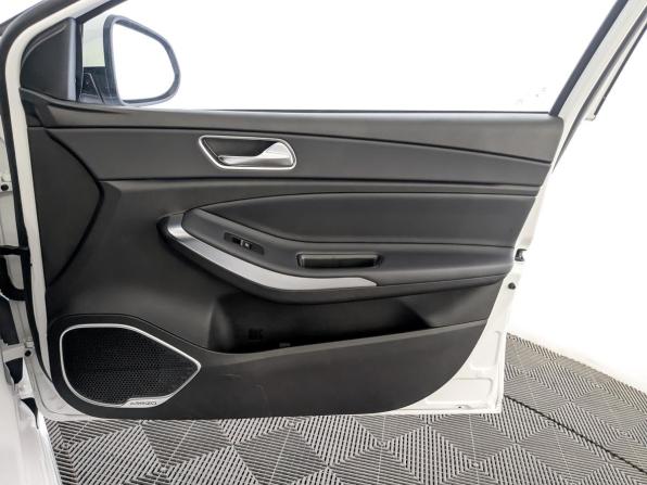 Omoda S5 с пробегом 2023 года, цена 1 535 000 рублей, 14822 км, седан, Автокод Объявления