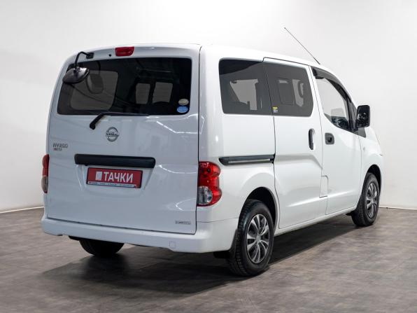 Nissan NV200 с пробегом 2018 года, цена 1 380 000 рублей, 126622 км, минивэн, Автокод Объявления