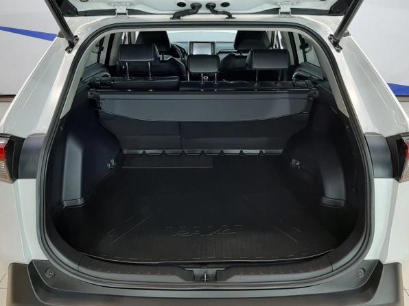 Toyota RAV4 V (XA50) с пробегом 2021 года, цена 3 990 000 рублей, 73018 км, внедорожник, Автокод Объявления