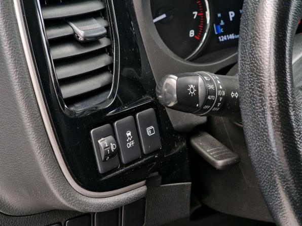 Mitsubishi Outlander III Рестайлинг 3 с пробегом 2022 года, цена 2 235 000 рублей, 124129 км, внедорожник, Автокод Объявления