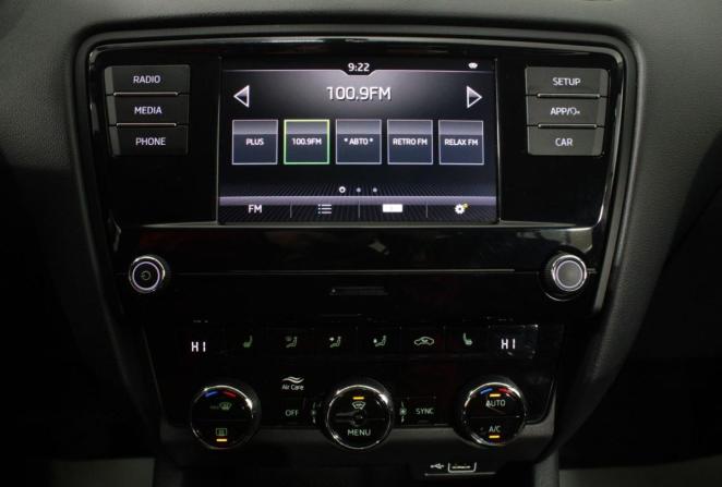 Skoda Octavia III (A7) Рестайлинг с пробегом 2019 года, цена 1 715 000 рублей, 119259 км, универсал, Автокод Объявления