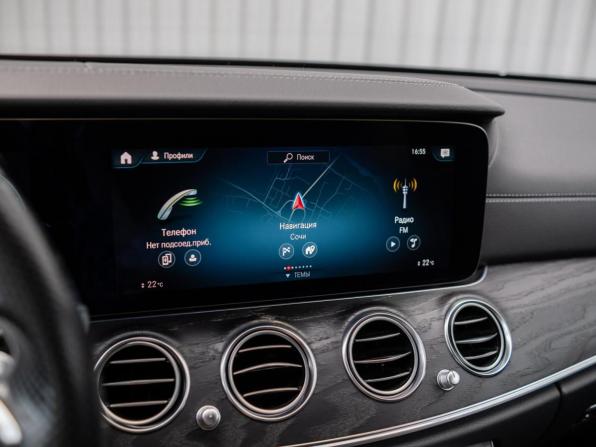 Mercedes-Benz E-Класс V (W213 S213 C238) Рестайлинг с пробегом 2020 года, цена 4 699 000 рублей, 87162 км, седан, Автокод Объявления