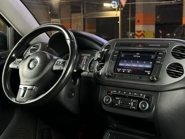 Volkswagen Tiguan I Рестайлинг с пробегом 2012 года, цена 1 250 000 рублей, 264274 км, внедорожник, Автокод Объявления