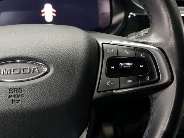 Omoda S5 с пробегом 2023 года, цена 1 350 000 рублей, 67600 км, седан, Автокод Объявления