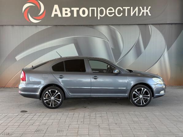 Skoda Octavia II (A5) Рестайлинг с пробегом 2011 года, цена 817 000 рублей, 198885 км, лифтбек, Автокод Объявления