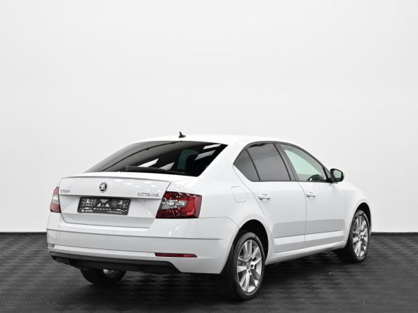 Skoda Octavia III (A7) Рестайлинг с пробегом 2019 года, цена 1 699 000 рублей, 139000 км, лифтбек, Автокод Объявления
