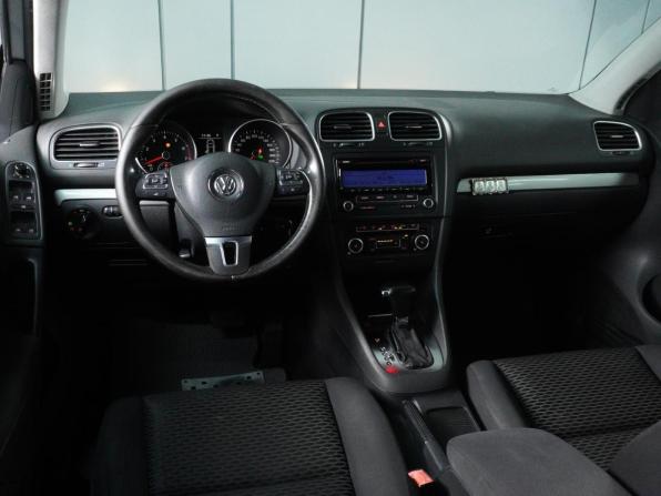 Volkswagen Golf VI с пробегом 2010 года, цена 930 000 рублей, 247537 км, хэтчбек, Автокод Объявления