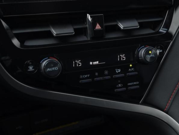 Toyota Camry VIII (XV70) Рестайлинг с пробегом 2021 года, цена 3 669 000 рублей, 58739 км, седан, Автокод Объявления