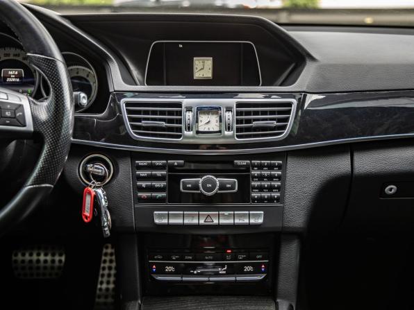 Mercedes-Benz E-Класс IV (W212 S212 C207) Рестайлинг с пробегом 2013 года, цена 1 898 000 рублей, 232816 км, седан, Автокод Объявления
