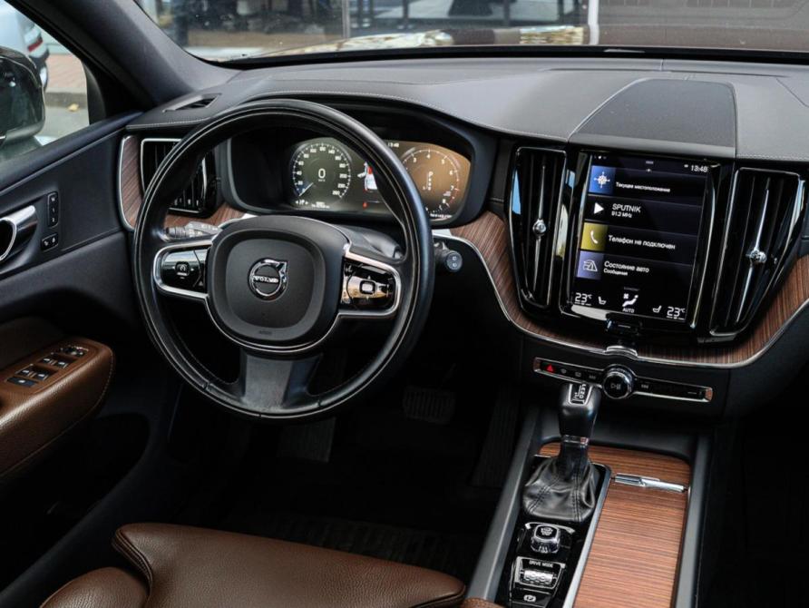 Volvo XC60 II Москва  - изображение 10