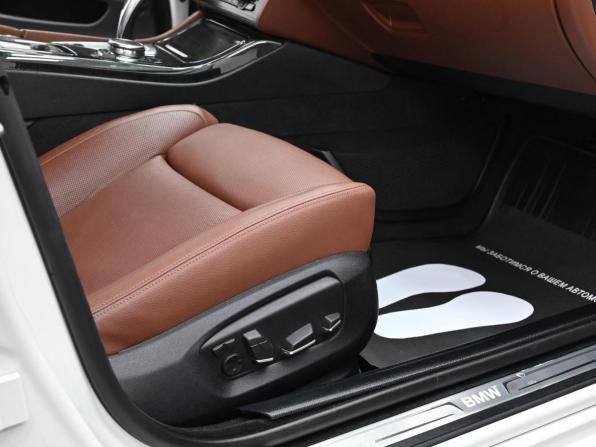 BMW 5 серии VI (F10/F11/F07) Рестайлинг с пробегом 2016 года, цена 2 199 000 рублей, 217000 км, седан, Автокод Объявления