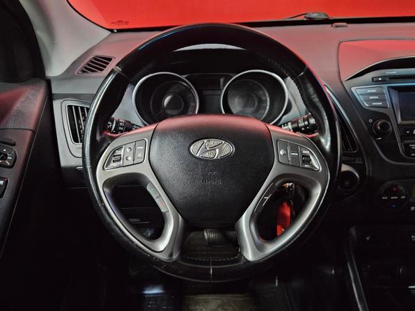 Hyundai ix35 I Рестайлинг с пробегом 2014 года, цена 1 499 000 рублей, 106046 км, внедорожник, Автокод Объявления