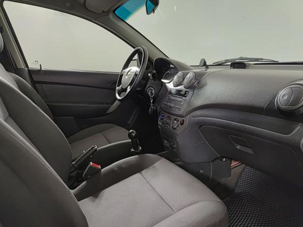 Chevrolet Aveo I Рестайлинг с пробегом 2010 года, цена 295 000 рублей, 228173 км, седан, Автокод Объявления