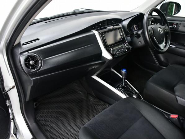 Toyota Corolla XI (E160 E170 E180) Рестайлинг 1 с пробегом 2017 года, цена 1 347 000 рублей, 143265 км, универсал, Автокод Объявления