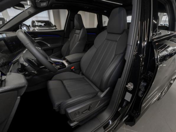Audi Q5 III с пробегом 2025 года, цена 7 900 000 рублей, 15 км, внедорожник, Автокод Объявления
