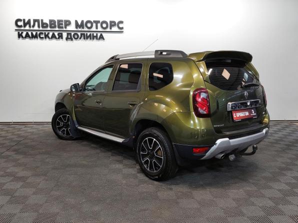 Renault Duster I Рестайлинг с пробегом 2015 года, цена 1 150 000 рублей, 132500 км, внедорожник, Автокод Объявления