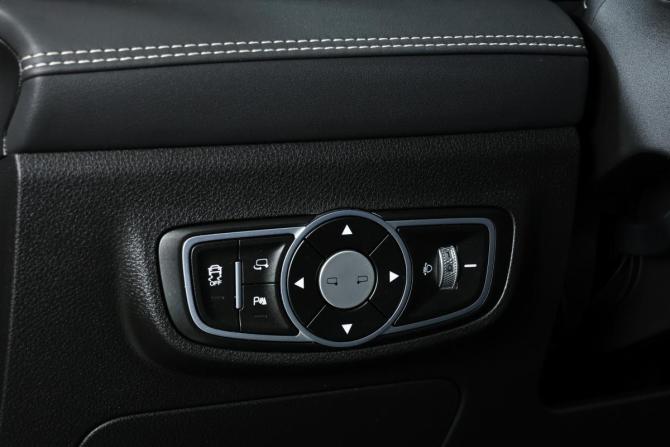 JETOUR X90+ с пробегом 2023 года, цена 2 150 000 рублей, 63172 км, внедорожник, Автокод Объявления