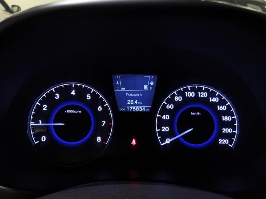 Hyundai Solaris I Казань  - изображение 16