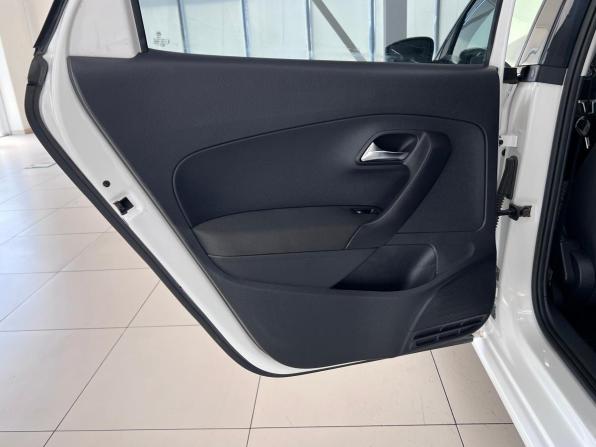 Volkswagen Polo V с пробегом 2012 года, цена 730 000 рублей, 248300 км, седан, Автокод Объявления