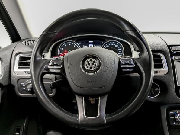 Volkswagen Touareg II Рестайлинг с пробегом 2016 года, цена 2 845 000 рублей, 141420 км, внедорожник, Автокод Объявления