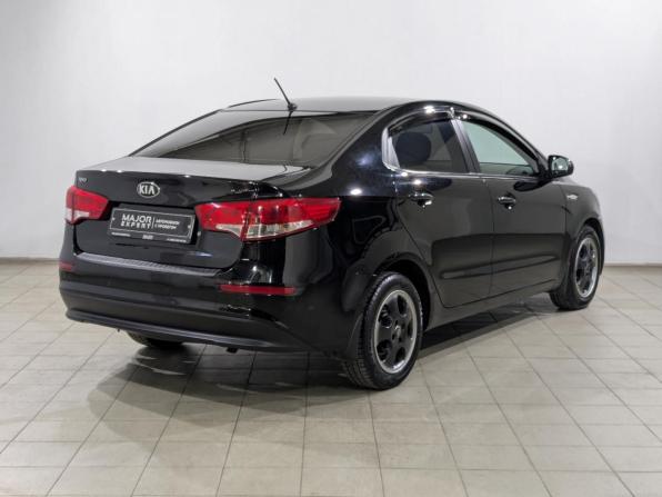 Kia Rio III Рестайлинг с пробегом 2016 года, цена 1 055 000 рублей, 98870 км, седан, Автокод Объявления