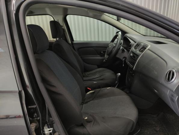 Renault Sandero II с пробегом 2015 года, цена 595 000 рублей, 91231 км, хэтчбек, Автокод Объявления