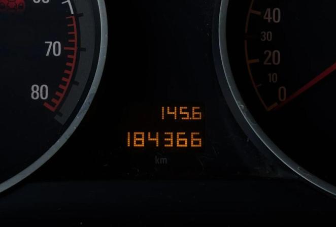 Opel Astra J Рестайлинг с пробегом 2012 года, цена 495 000 рублей, 184122 км, седан, Автокод Объявления