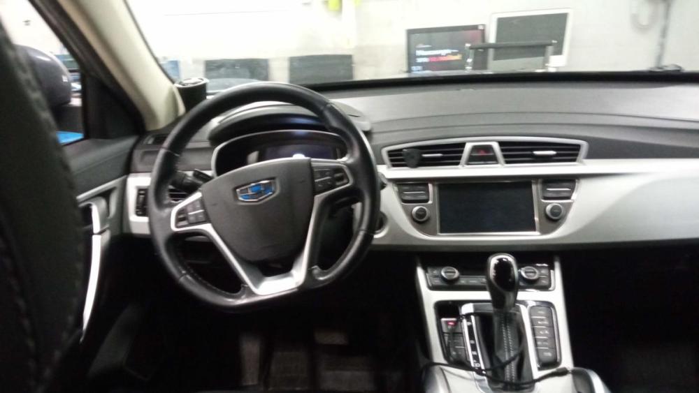 Geely Atlas I Санкт-Петербург  - изображение 5